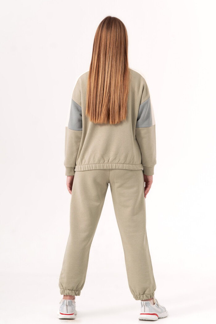 Kız Çocuk Yeşil Bisiklet Yaka Lastik Paça 8-12 Yaş Takım - 3581-4