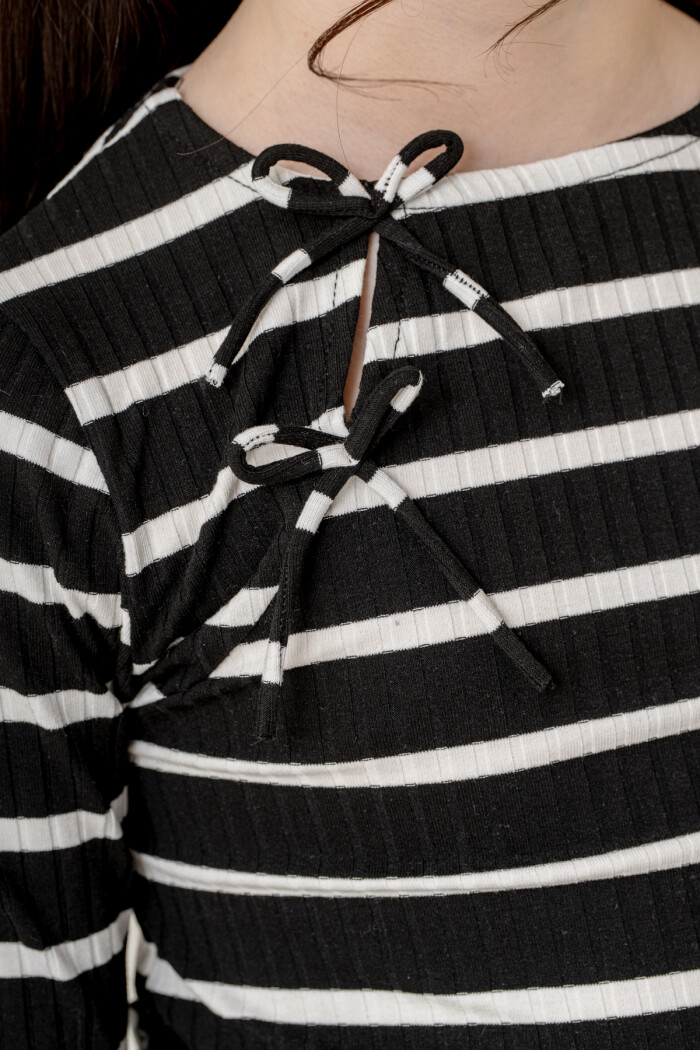 Çizgili Badili Deri Şortlu Kız Çocuk Takım 5-9 Yaş Siyah 3775-2